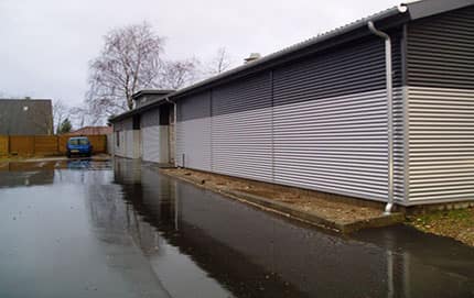 Ny facade ved bryrup auto